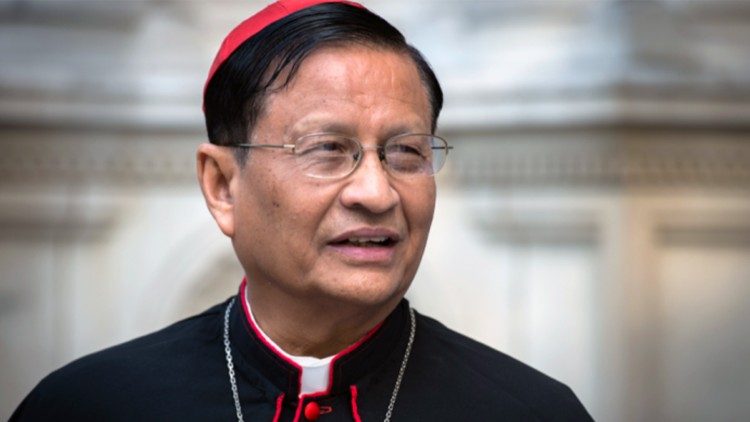 2020.04.24 Kardinali Charles Bo,Askofu Mkuu wa Jimbo Kuu Katoliki la Yangon nchini Myanmar.