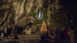 La grotta di Lourdes