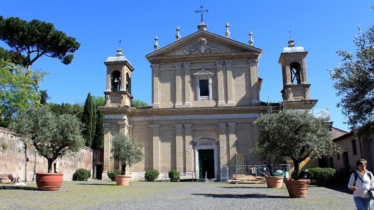 2020.07.23 SAN ANASTHASIA basilica minore  consegnato alla comunità di syro-malabarese a Roma