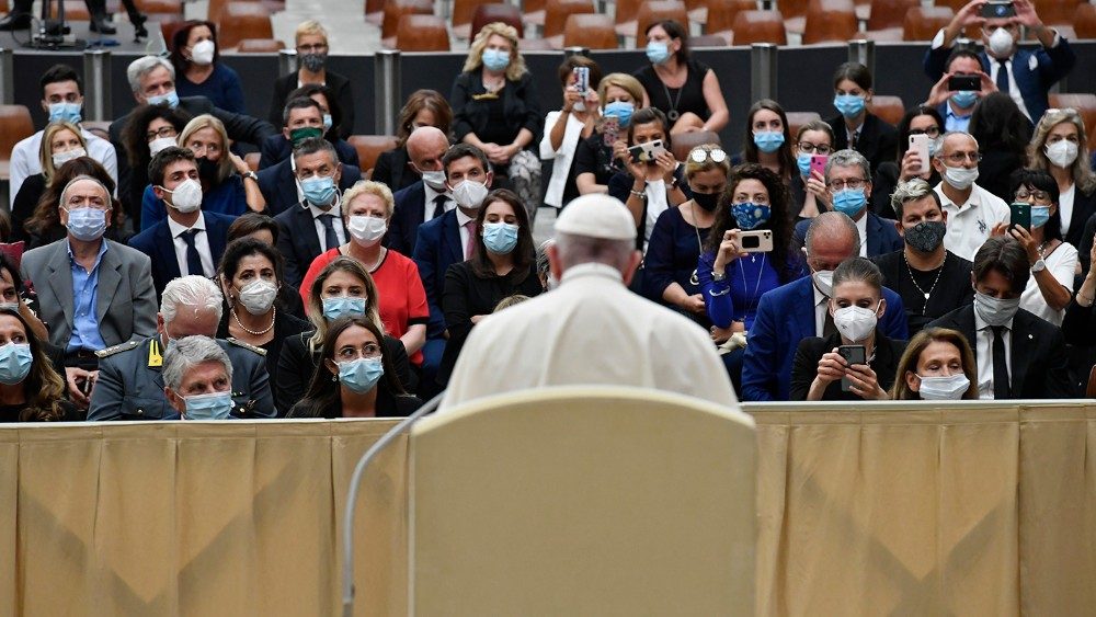 2020.09.11 Papa Francesco - Udienza PAOLO VI_Partecipanti al Congresso mondiale di Ginecologia Oncologica