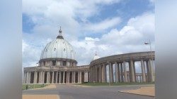 Johannes Paul II. weihte die Basilika in Elfenbeinküste 1990 ein