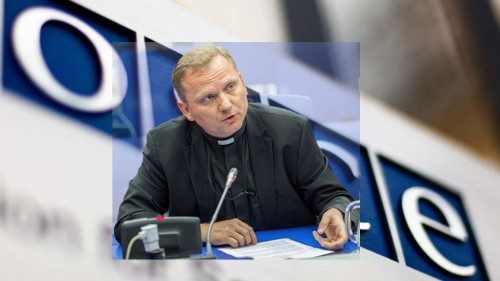 Vatikán v OBSE: Vojna je rúcaním medzinárodného práva