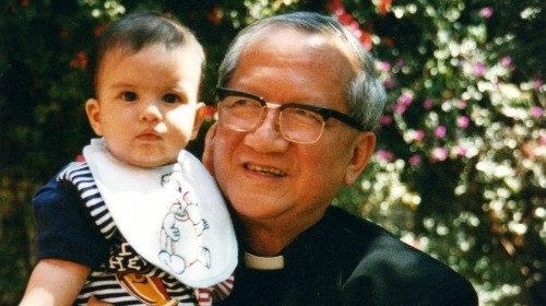 Le cardinal Van Thuan, l'amour du Christ jusqu'aux prisons vietnamiennes 