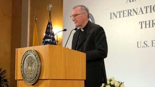Parolin: defesa da liberdade religiosa é marca distintiva da diplomacia vaticana