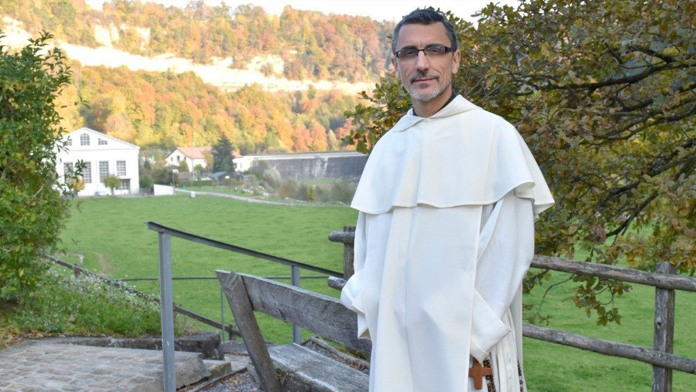 Padre Claudio Monge: Superior de la Comunidad de Dominicos en Estambul, Turquía.