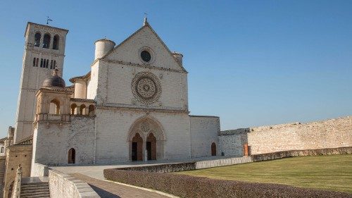 Basilica di San Francesco ad Assisi che attende i giovani di Economy a settembre con il Papa 