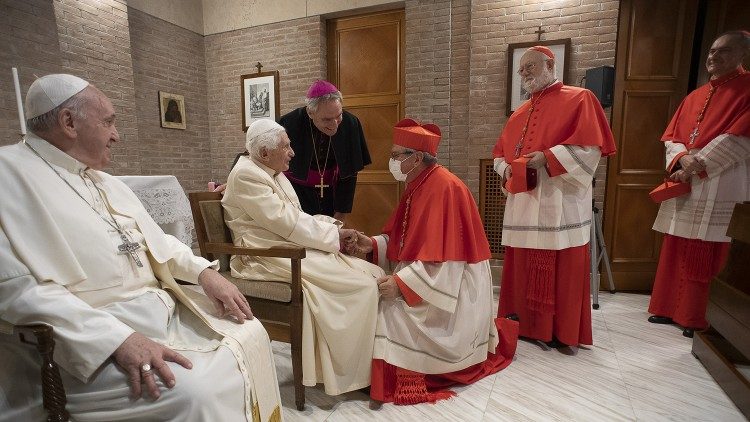 Benedykt XVI wie o trudnej sytuacji Kościoła w Niemczech