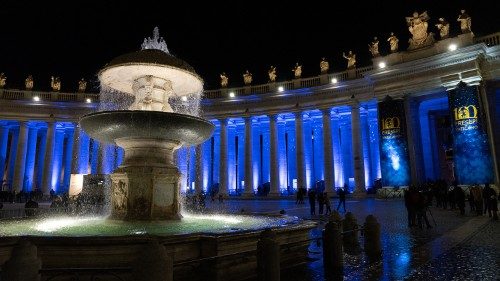 Vatikan eröffnet Krippenausstellung auf dem Petersplatz am 8. Dezember