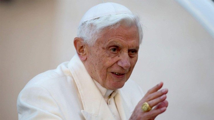 Emeritētais pāvests Benedikts XVI
