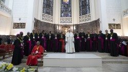 Bispos da Conferência Episcopal de Moçambique  no encontro com o Papa em 2019