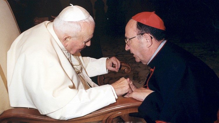 Saint Jean-Paul II et le cardinal Henri Schwery.