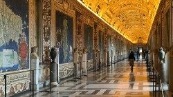 Una galleria dei Musei Vaticani