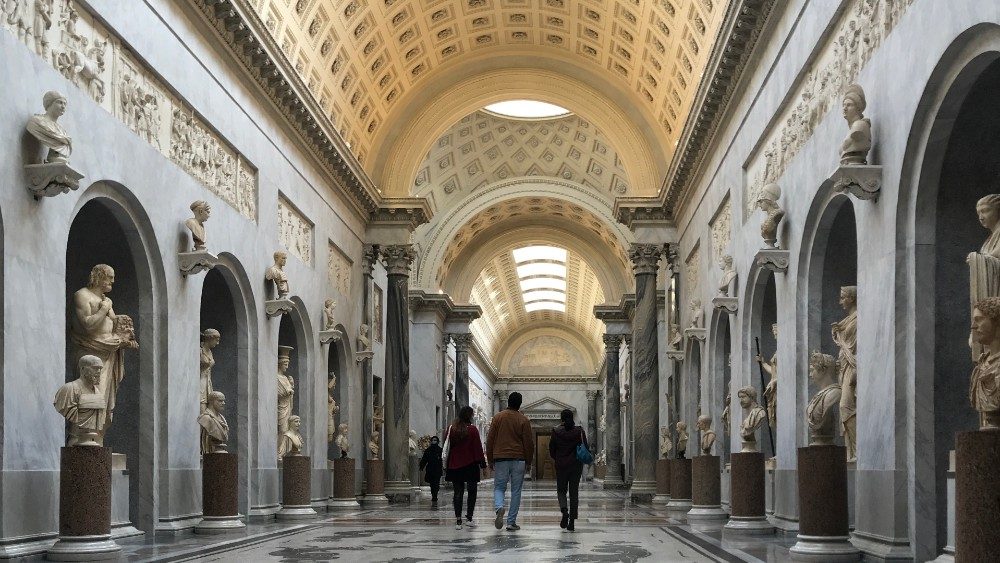 2021.02.01 Musei Vaticani Riapertura 2021 Raffaello Borgia Sironi arte contemporanea