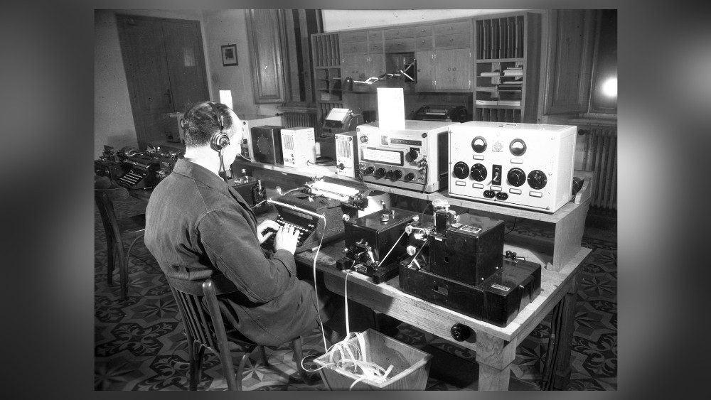 A Vatican Radio employee at work in the 1940s