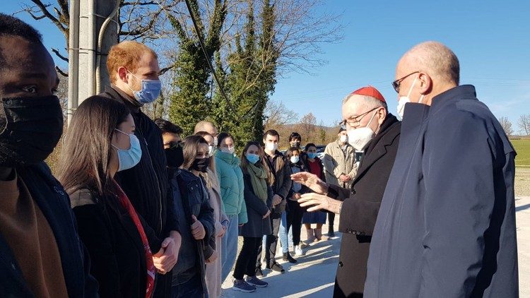 Cardinal Pietro Parolin meeting young people of Rondine Cittadella della Pace, Italy, on 15 Feb. 2021. 