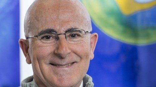 Schweiz: Neuer Churer Bischof will als „Therapeut“ helfen