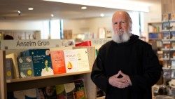 Benediktinerpater und Bestsellerautor Anselm Grün (Foto: Julia Martin/Abtei Münsterschwarzach)
