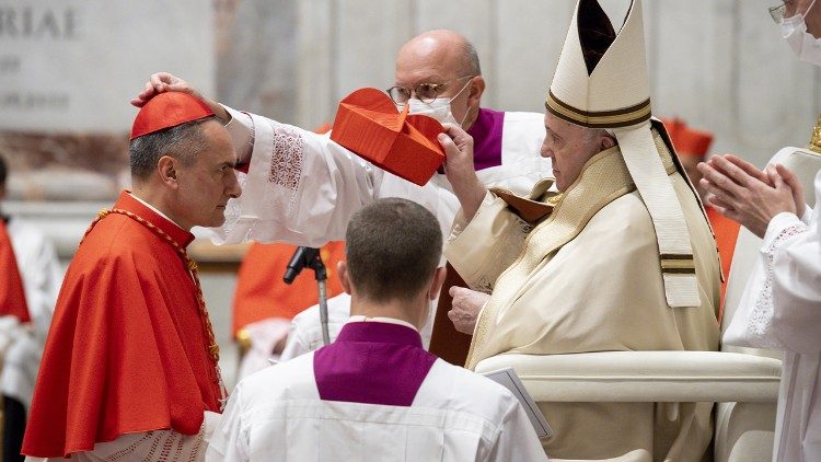 2020年11月28日、教皇フランシスコから枢機卿に叙任されたマウロ・ガンベッティ枢機卿　