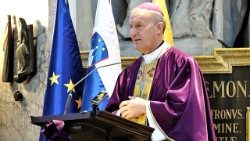 Архиепископ Антон Ямник, председател на  Комисията по етика на епископските конференции на Европейския съюз (Снимка на Епископската конференция на Словения)