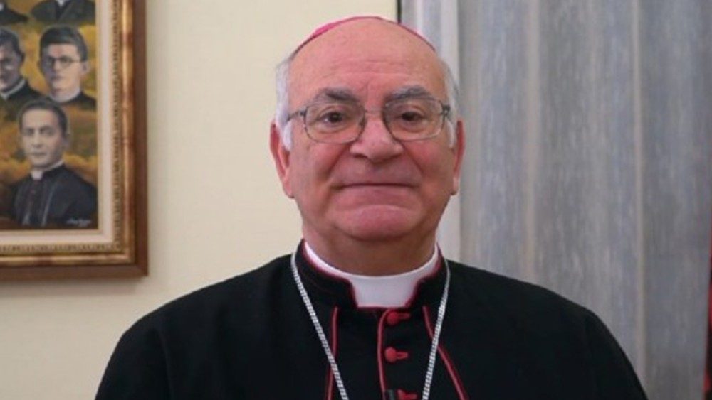  Mons Angelo Massafra, arcivescovo di Scutari, Albania