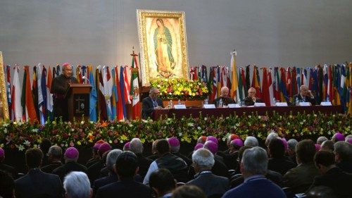 Kirche in Lateinamerika: „Wir wollen den Klerikalismus überwinden"