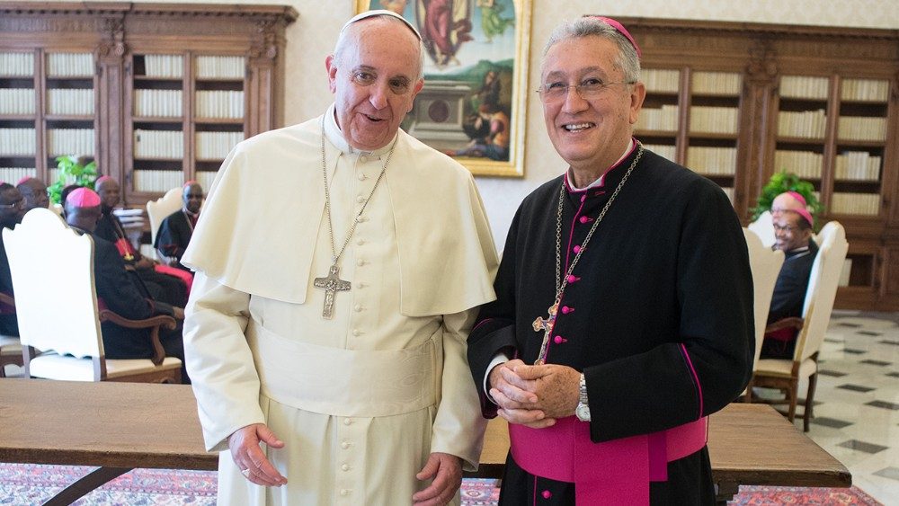 Dom Pedro Carlos Zilli foi recebido pelo Papa Francisco em novembro de 2014