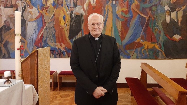 Erdő Péter bíboros a római Pápai Magyar Intézet kápolnájában 