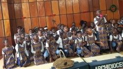 Festival das Crianças em Douala (nos Camarões)