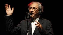 Der italienische Musiker und Künstler Franco Battiato starb am 18. Mai 2021 (copyright: rabendeviaregia)