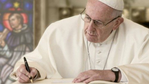 Carta del Papa a los Obispos: La Iglesia está llamada a interceder con oración 