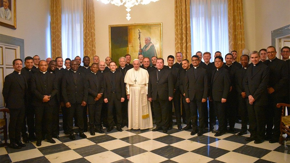 Visite du Pape à l’Académie Pontificale ecclésiastique - 27 mai 2021