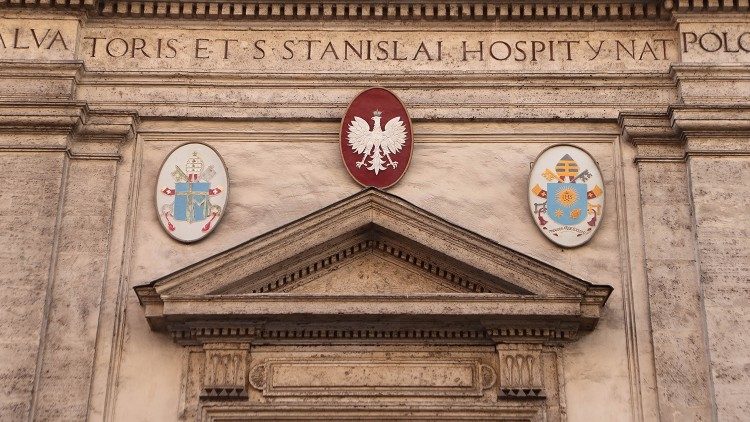 Fasada kościoła pw. św. Stanisława, biskupa i męczennika w Rzymie