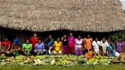Un mercado de agricultores en la Amazonia