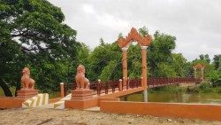 Il ponte sul fiume Sreng in Cambogia, protagonista della storia di padre Totet 
