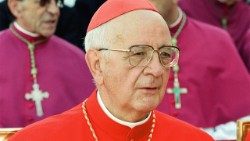 Imagen de archivo: cardenal Eduardo Martínez Somalo.