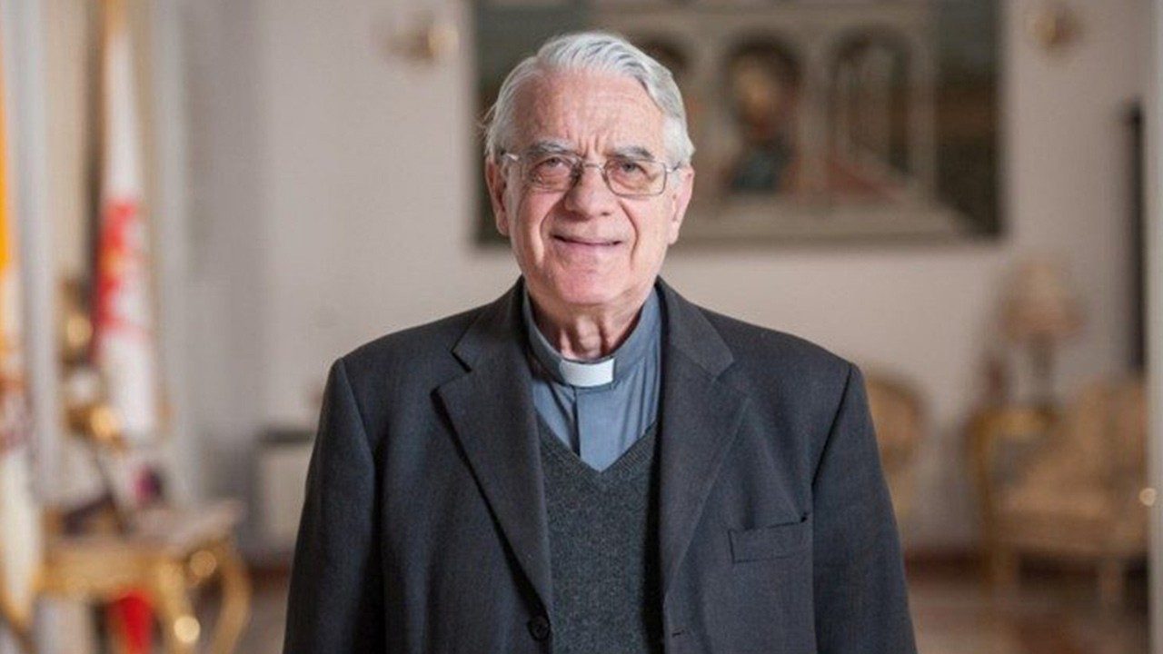 Padre Lombardi e la sua missione di comunicare il bene al mondo 
