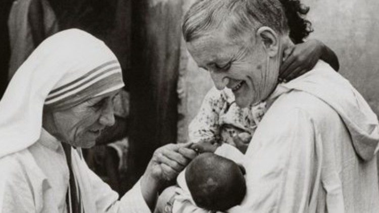 Madre Teresa de Calcutá e sua atenção aos mais necessitados