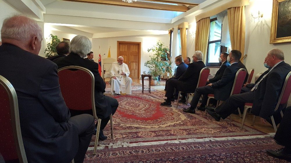 Stretnutie pápeža Františka so slovenskými jezuitmi - Apoštolská nunciatúra v Bratislave, 12. sept. 2021