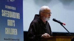 Cardinal Seán O'Malley speaking at the Warsaw conference on Sunday