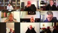 Online: Der Papst mit seinem Kardinalsrat