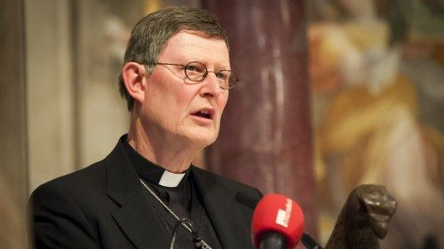 Kölner Kardinal Woelki nimmt Auszeit, bleibt aber im Amt