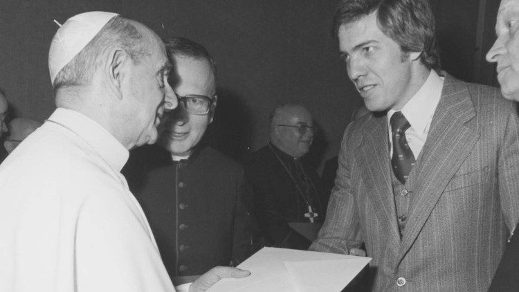 The weekly German edition of the Vatican's newspaper L'Osservatore Romano was started under the pontificate of Pope Paul VI.  