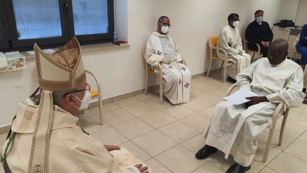 El Papa Francisco autorizó de modo extraordinario la ordenación del sacerdote nigeriano enfermo de leucemia.