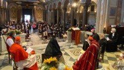 Celebraòùao ecumênica na Basílica de São Bartolomeu, na Ilha Tiberina