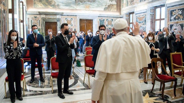 Sala Clementina, Apostolischer Palast: Papst Franziskus empfängt Laien der Katholischen Aktion Italiens