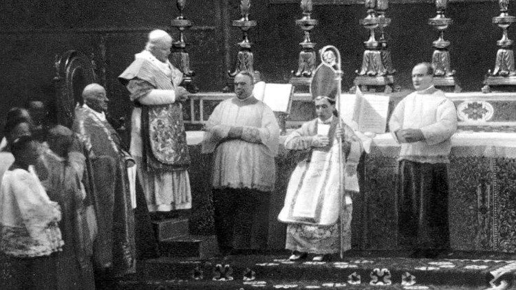धर्माध्यक्षीय अभिषेक (1907)
