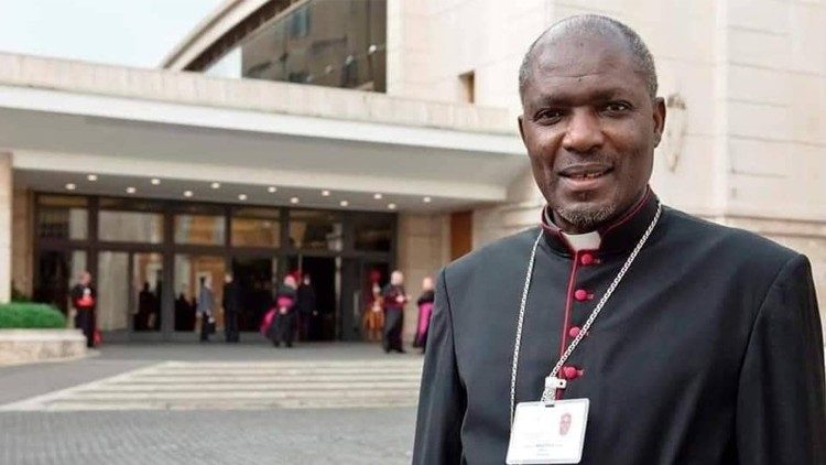 Angola. Bispo: Mexericos diminuem autoridade moral dos pastores e a força do Evangelho