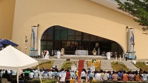  (file) National Marian Shrine of Our Lady of Africa, Côte d’Ivoire. 