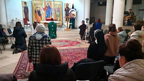 Ukraine: le cardinal Hollerich appelle à créer des corridors humanitaires
