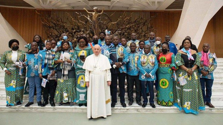 Le Pape François et les parlementaires congolais au Vatican, le 2 mars 2022
